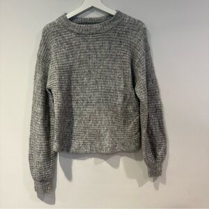 ICHI Women's Grey Crew neck Sweater with balloon sleeves